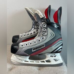 Bauer Vapor X4.0 Youth Ice Hockey Skates Size US 3.5 / Shoe Size 4.5 No Laces